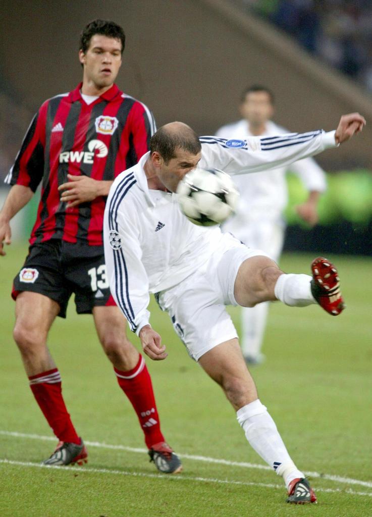 Zidane marquant en Ligue des champions