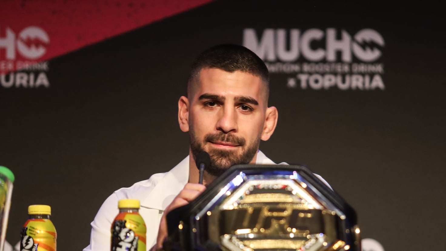 Topuria vise la triple couronne : "Je veux affronter Makhachev à la Maison Blanche"
