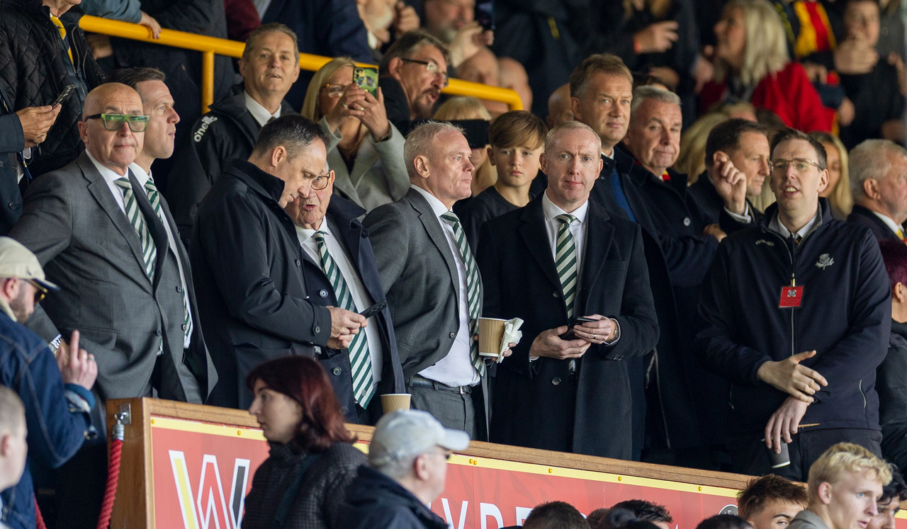 Le conseil de Celtic lors de Firhill