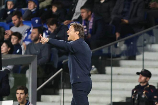 Almeyda, lors du match Real Sociedad-Sevilla.