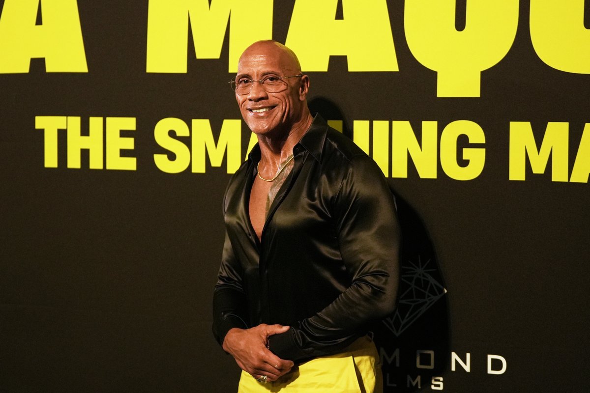 La Jornada - Dwayne Johnson « La Roca » réveille un ancien emblème de la UFC