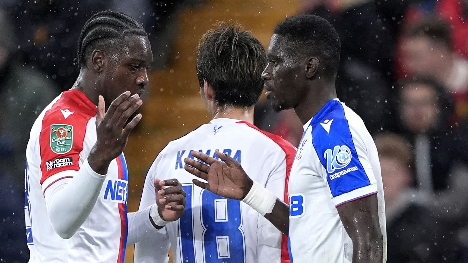 Liverpool 0-3 Crystal Palace : Sarr porte les Aigles en quarts de Carabao Cup !