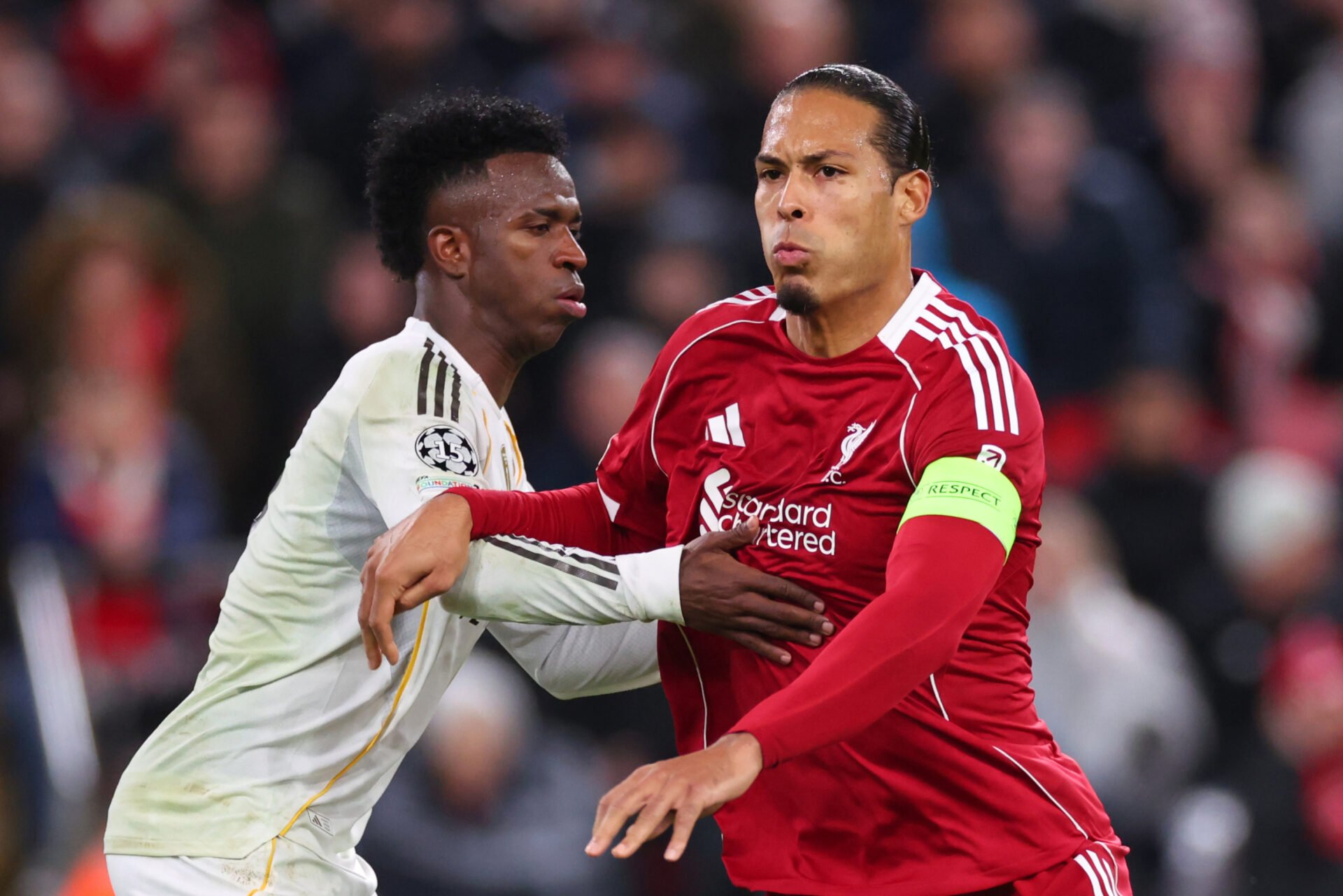La raison pour laquelle Virgil van Dijk, héros celtique, a défié Wayne Rooney en direct après la victoire de Liverpool contre le Real Madrid !