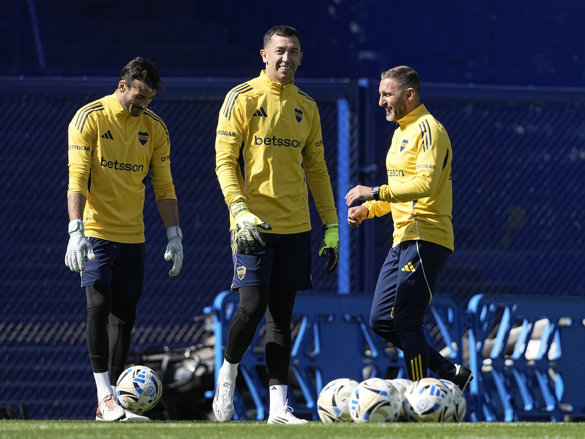 Boca, en direct : entraînement de football à la Bombonera, l'équipe dévoilée pour affronter Talleres de Tevez et les dernières infos du 20 novembre !