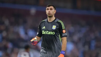 Emiliano Dibu Martínez Emiliano Dibu Martínez