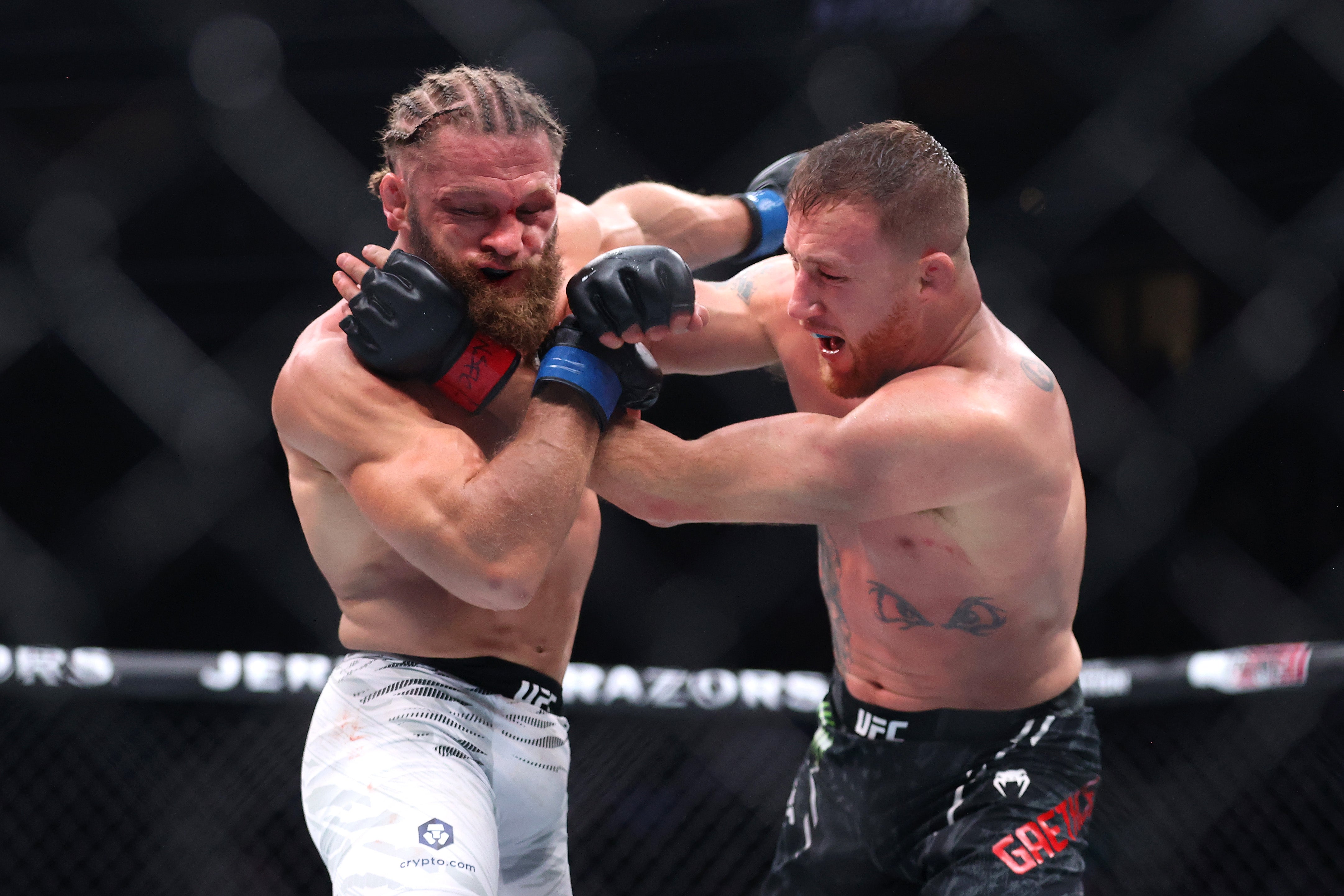 Justin Gaethje lors de sa victoire contre Rafael Fiziev