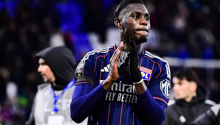Aperçu captivant : Lyon affronte Nantes - pronostics, actualités des équipes, compositions !