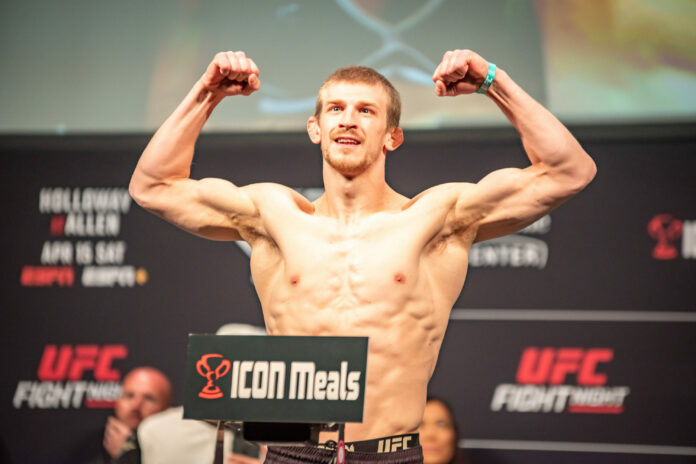 Arnold Allen set to return