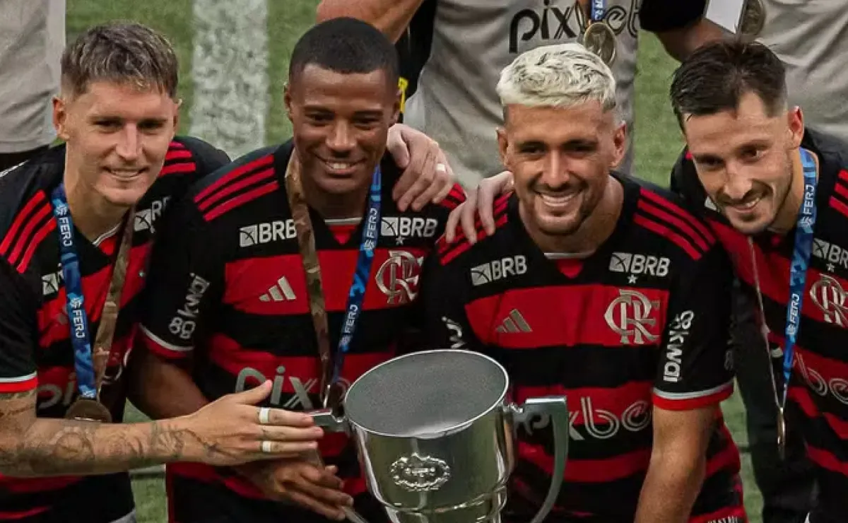 Flamengo pourrait perdre Matías Viña à cause de la Coupe du Monde !