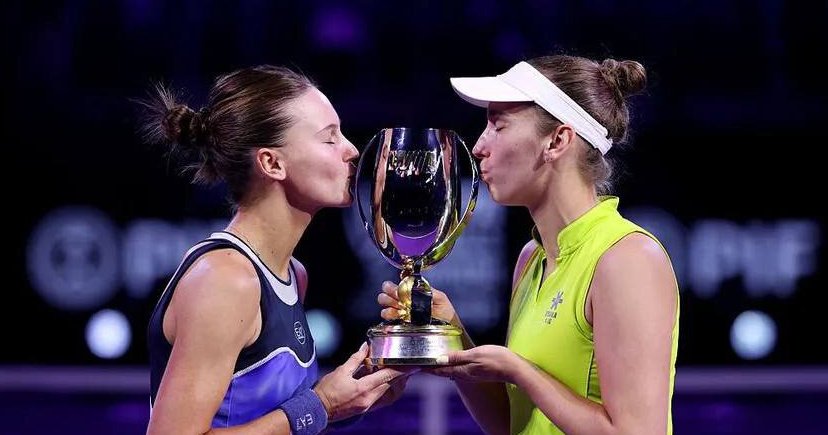 Kudermetova sur sa paire avec Mertens : « J'ai choisi de faire une pause en 2022, un acte réfléchi au milieu des émotions »