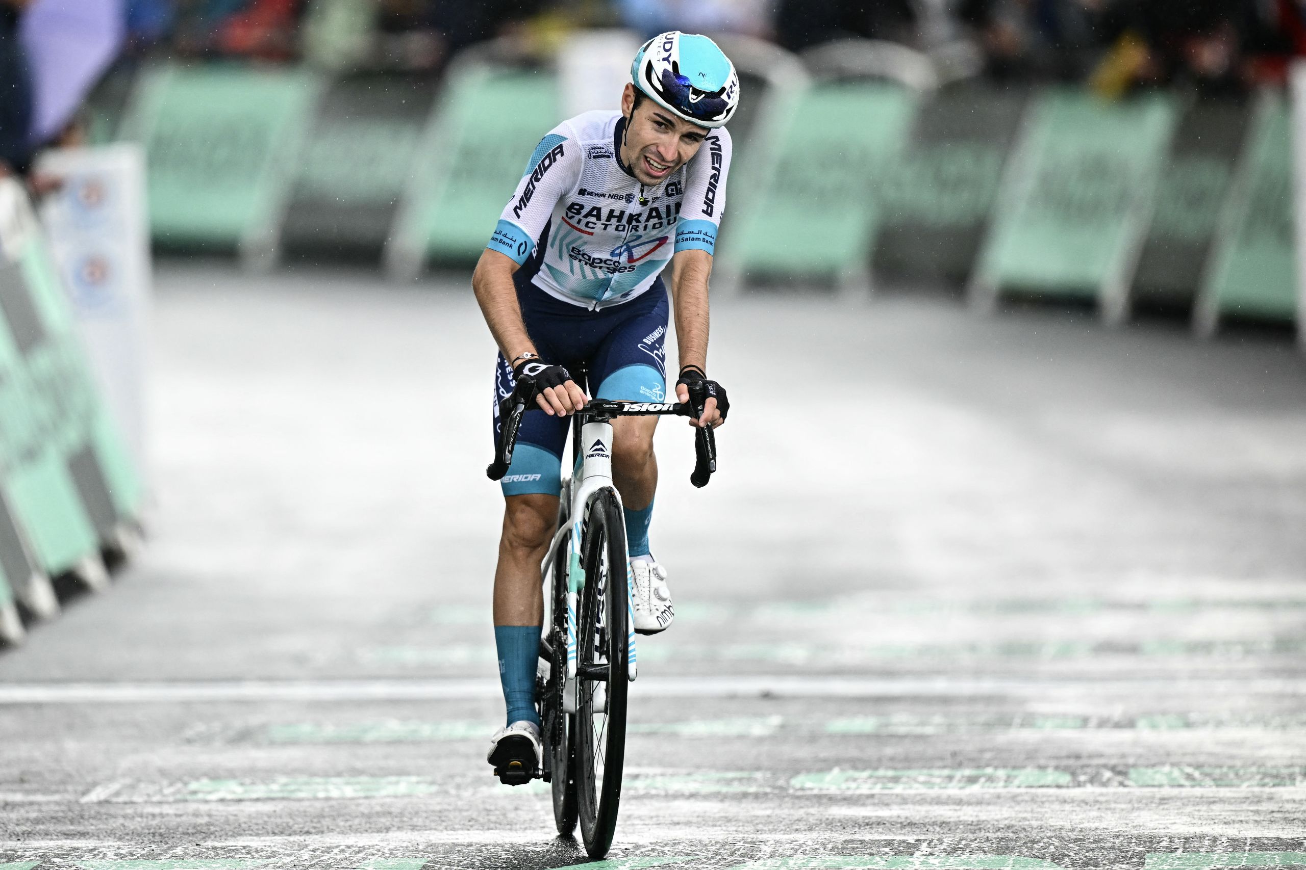 Lenny Martinez revient sur la polémique du bidon collant au Tour de France : "Je n'avais pas l'intention de tricher"