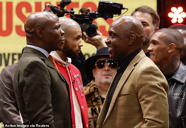 Nigel Benn traite Chris Eubank Sr de 'loser' et d' 'idiot' alors qu'il rallume la guerre des mots avec son vieux rival !