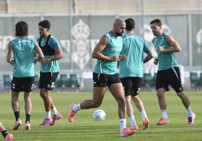 Amrabat lors de l'entraînement de ce jeudi.