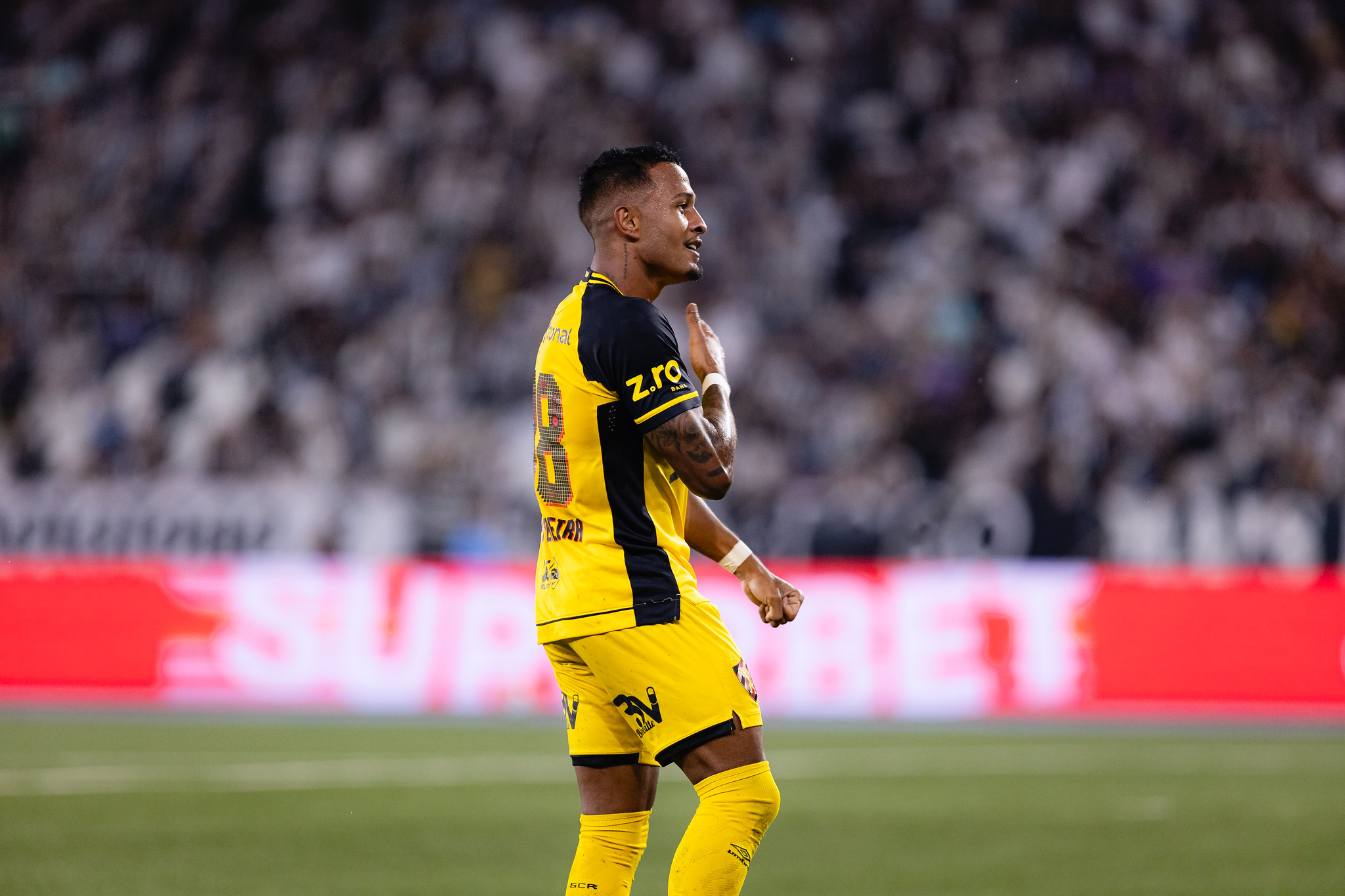 Léo Pereira