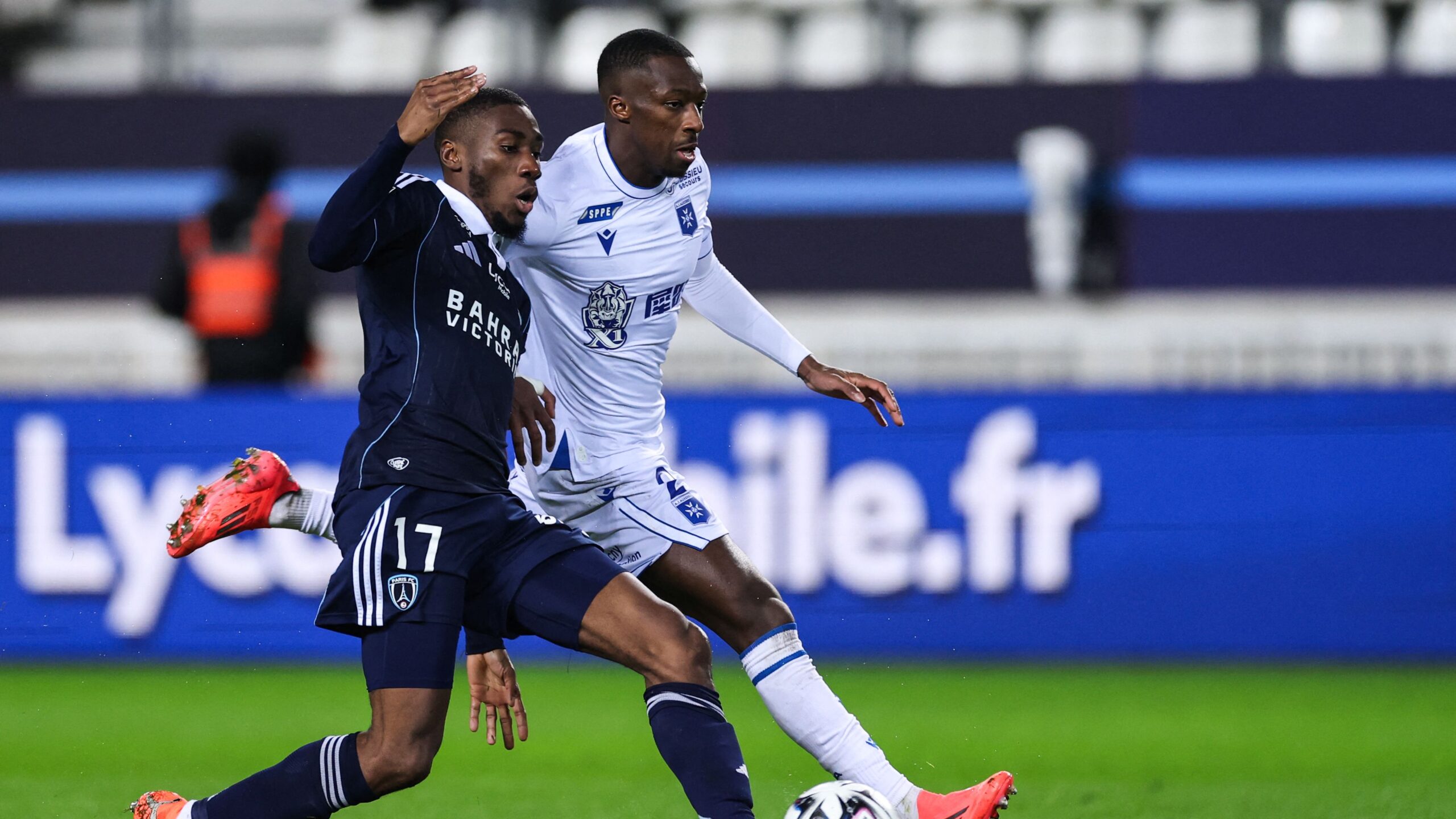 Assistez au choc Paris FC vs Toulouse en Ligue 1 : Diffusion en direct, chaînes TV et horaires à ne pas manquer !