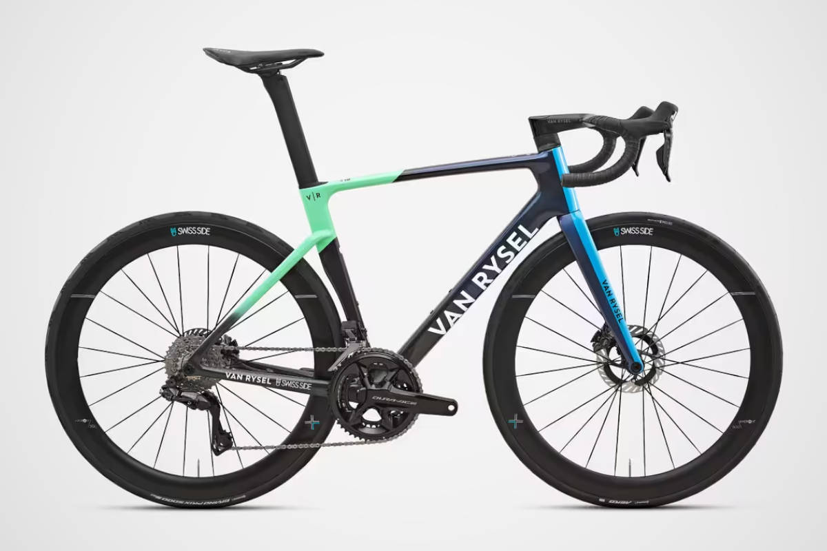 Van Rysel RCR Pro Réplica Decathlon AG2R La Mondiale.