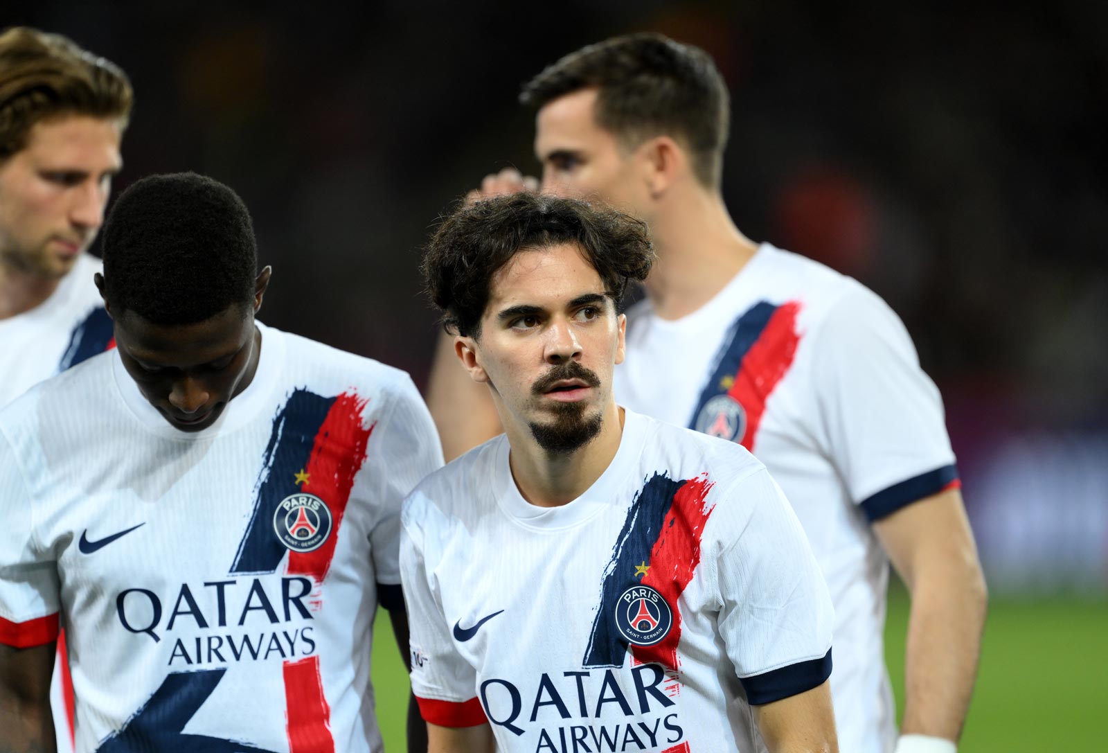 L'Équipe de l'Année de la Ligue 1 : Dix joueurs du PSG et Greenwood en vedette !