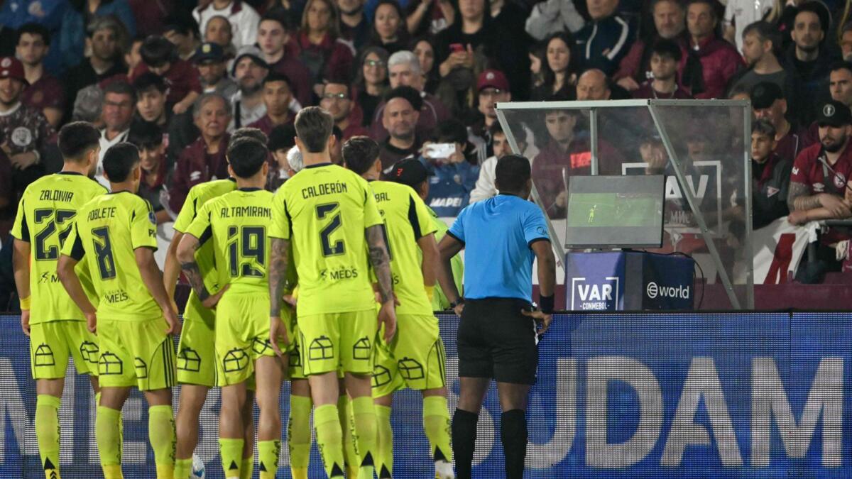 L'arbitrage des corners pourrait bientôt être revu par le VAR !