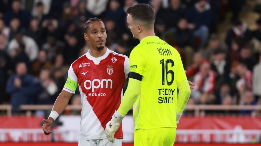 Monaco subit une défaite cuisante face à Lyon pour son premier match de 2026 !