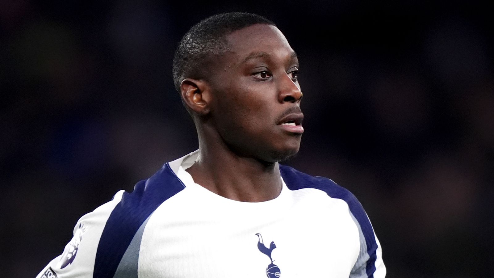Randal Kolo Muani : L'attaquant de Tottenham en pleine forme après un petit accrochage avant le match contre l'Eintracht Francfort !