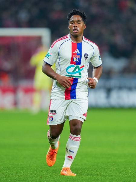 Endrick en action avec Lyon lors de la Coupe de France