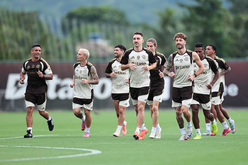 Flamengo : 22,5 % de chances d'avancer en Carioca ! Découvrez les enjeux si l'équipe se retrouve en lutte pour le maintien !