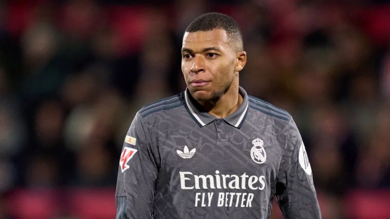 Le Real Madrid démarre mal en 2026 : Mbappé blessé !