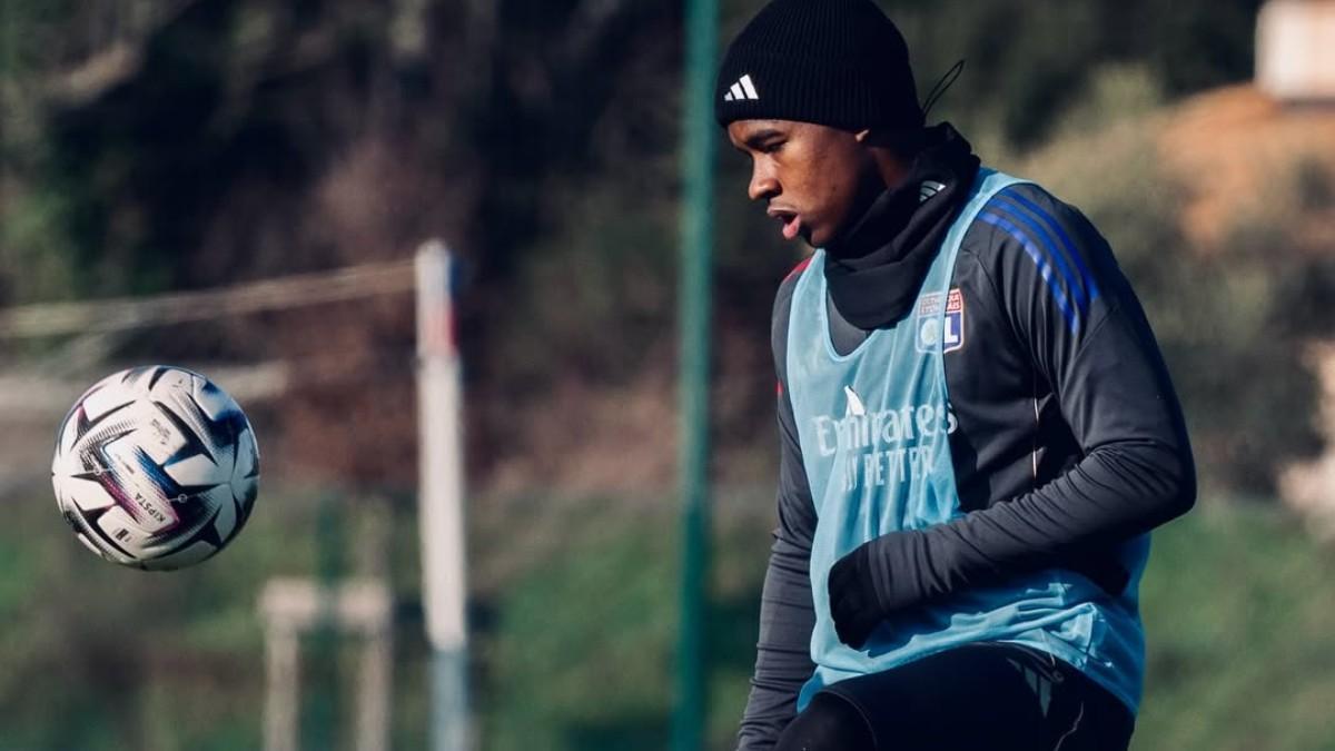 Pas sûr de commencer, mais il sera sur le terrain !