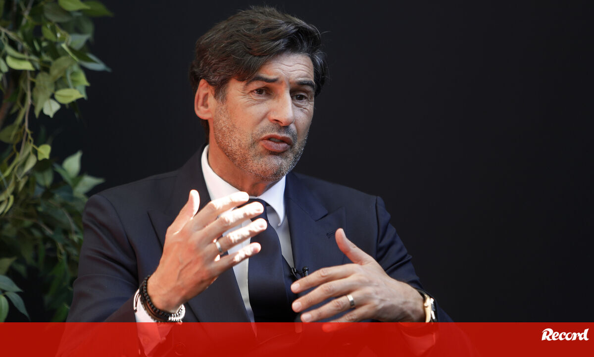 Paulo Fonseca exprime sa joie face à la réponse du Lyon aux défis financiers : « Un début de saison difficile »