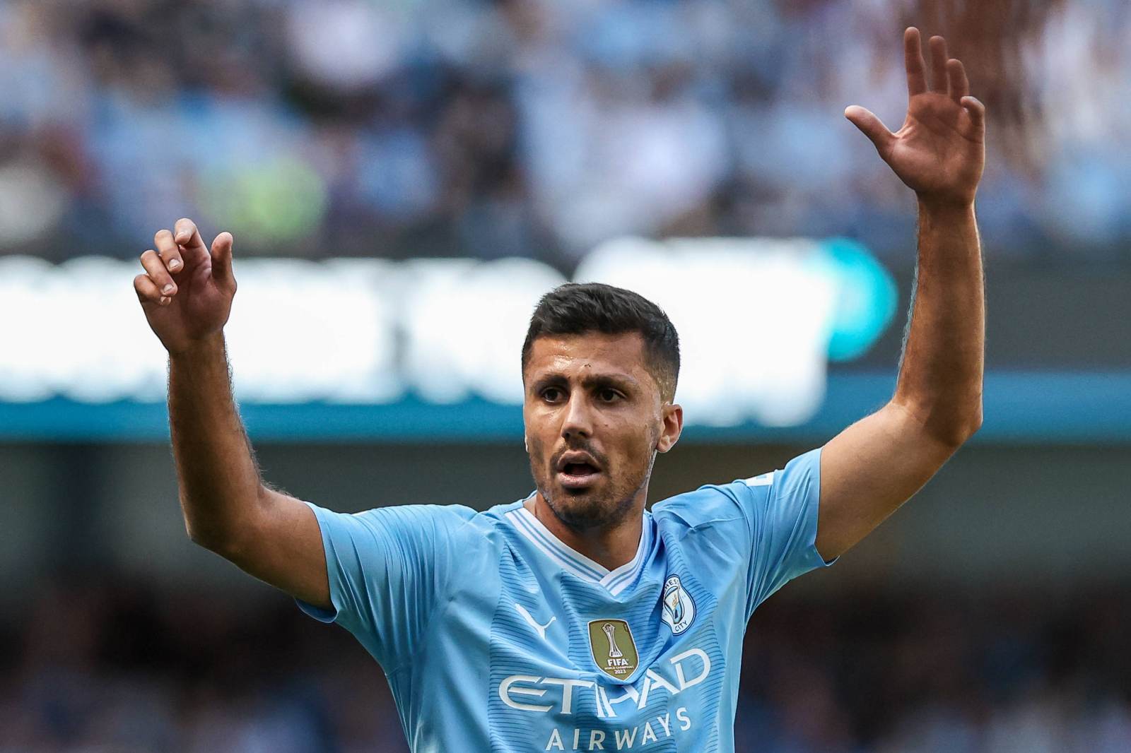 Rodri s'impose avec un carton rouge éclair en Ligue des champions !