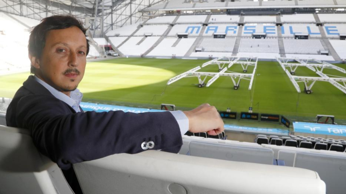 Négociations pour son départ du club : des rebondissements à prévoir !