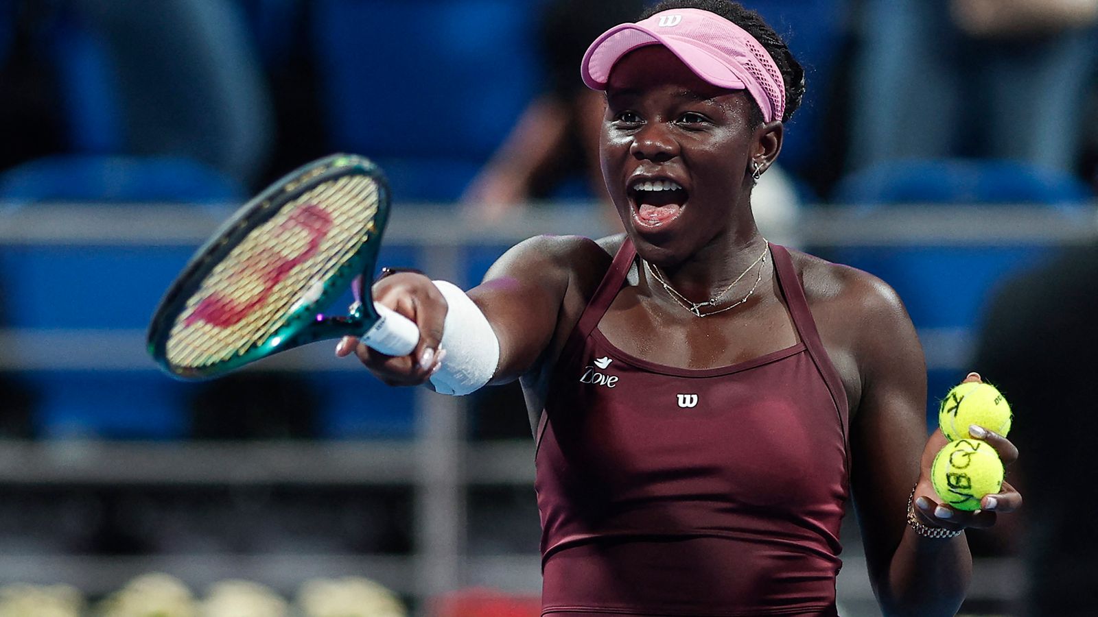 Open du Qatar : Victoria Mboko écrase Jelena Ostapenko en finale éblouissante !
