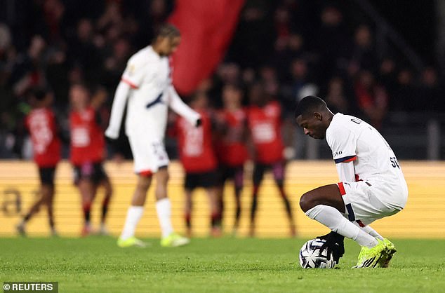 Ousmane Dembélé dénonce des tensions à PSG : un climat électrique avant les playoffs de la Ligue des champions et la lutte inattendue pour conserver le titre de Ligue 1 !