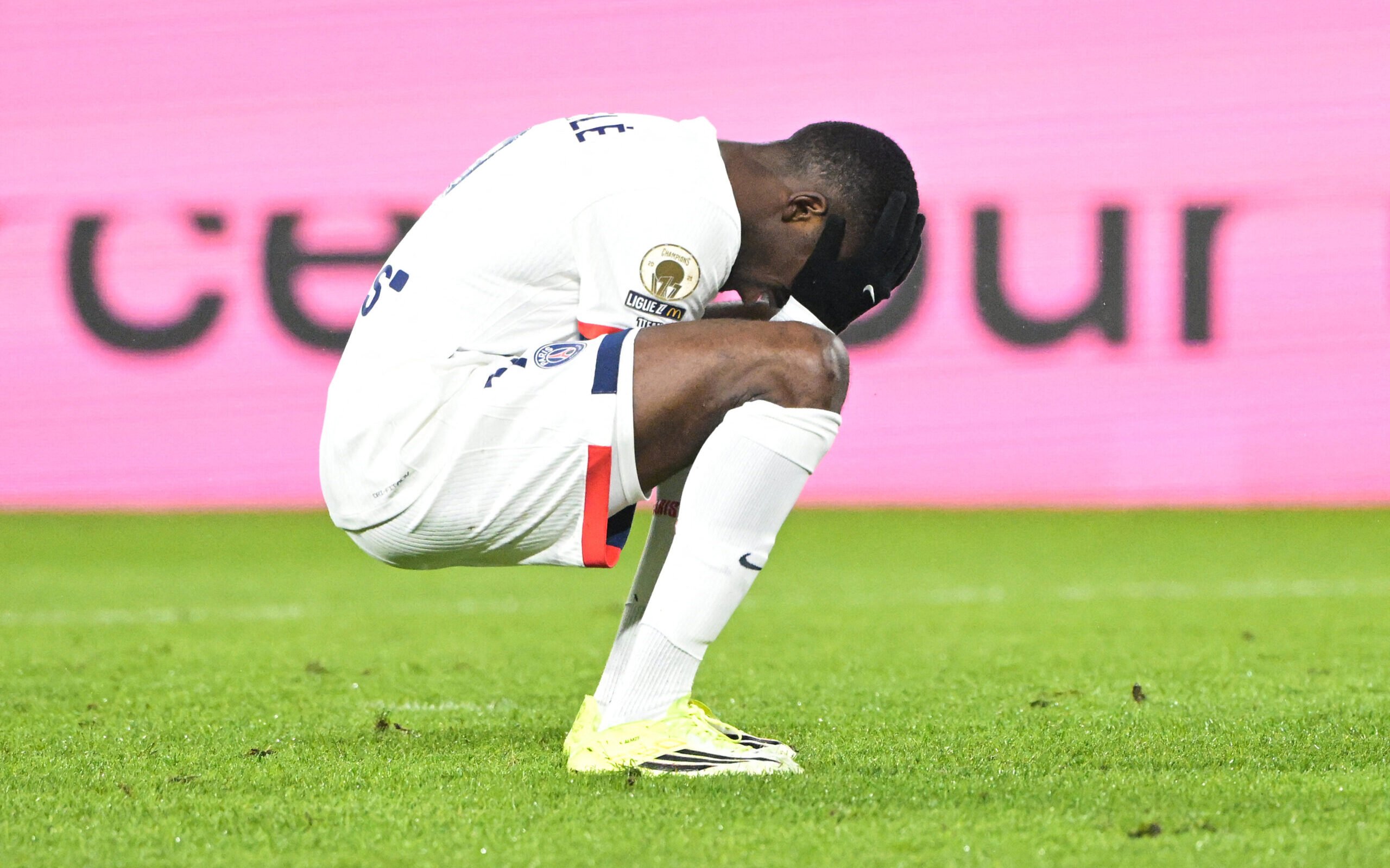 PSG et Monaco s'affrontent dans un choc décisif de la Champions, au cœur de la crise à Paris !