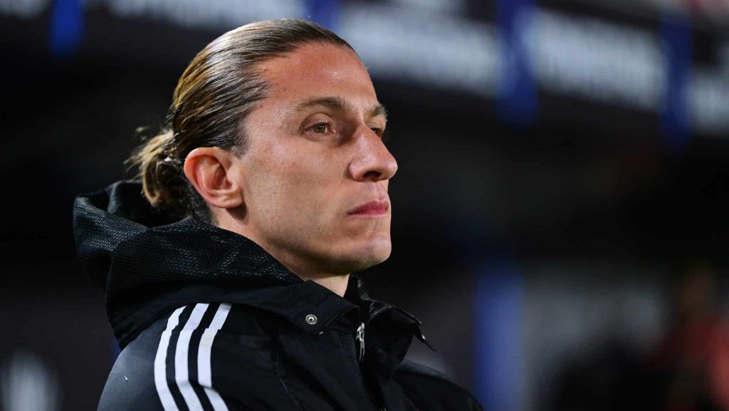Flamengo annonce le départ de son entraîneur Filipe Luís : découvrez les réactions !