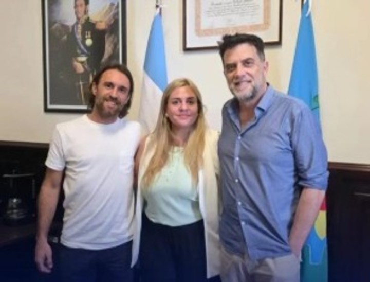 Oscar Ahumada présenté en LLA.