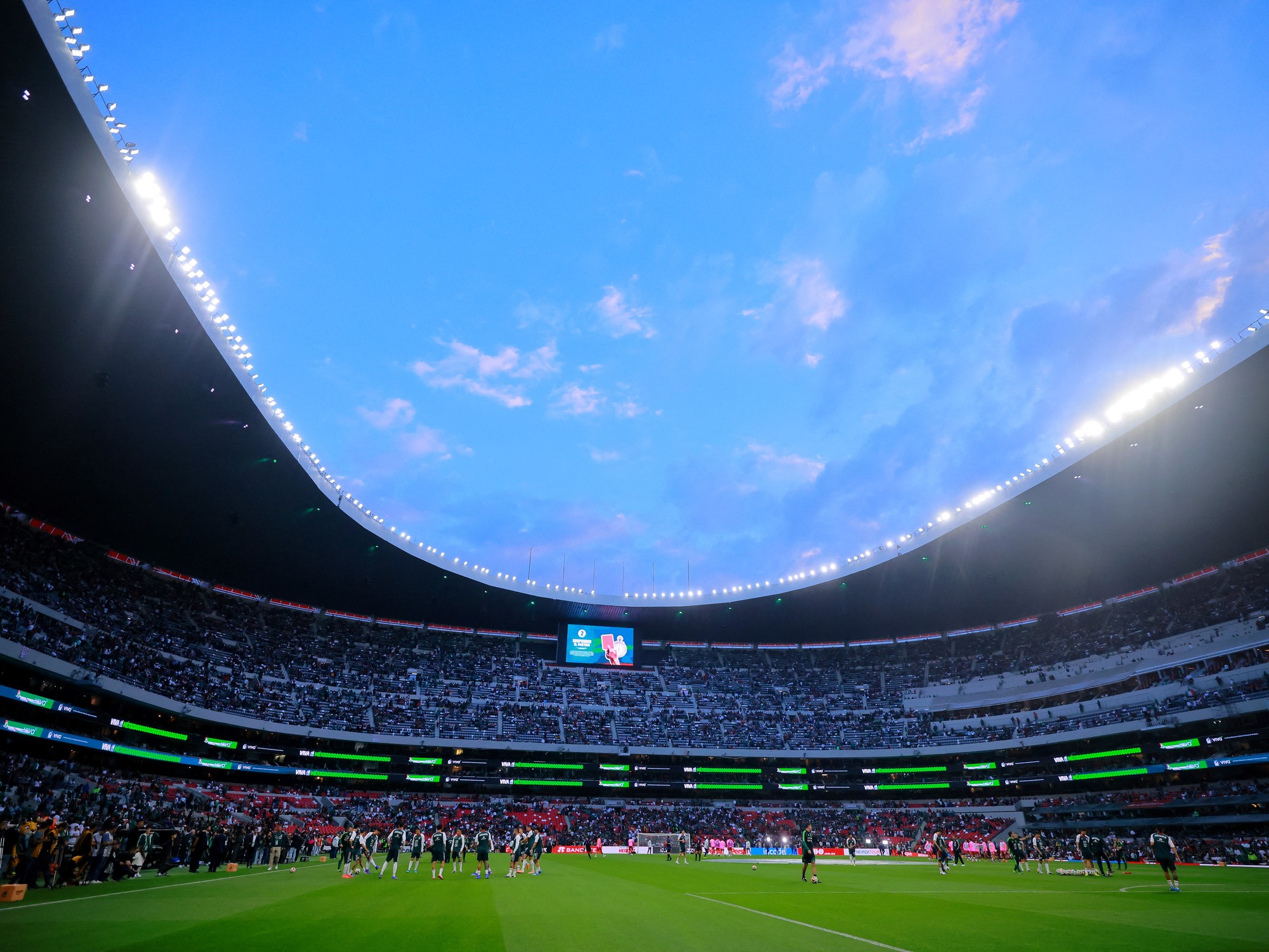 Drame au match amical entre le Mexique et le Portugal : un supporter perd la vie avant le coup d’envoi au Azteca