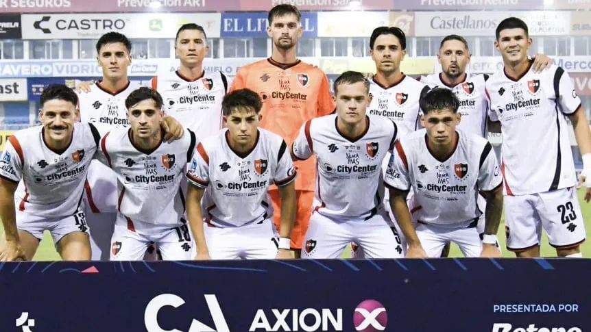 Une élimination douloureuse en Coupe d'Argentine plonge Newell's dans la déception : le public exprime sa colère !