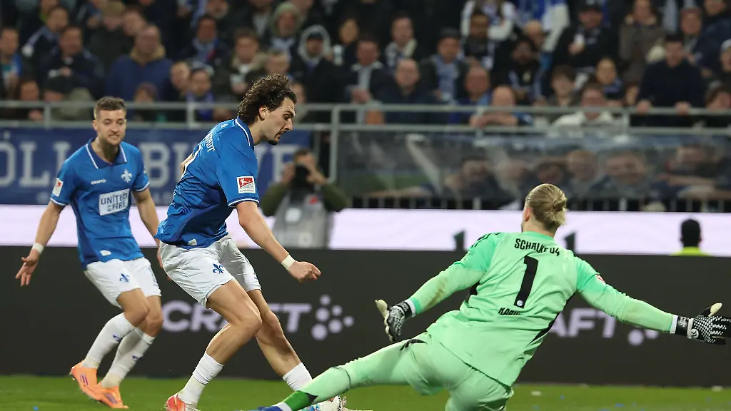 FC Schalke 04 vs SV Darmstadt 98