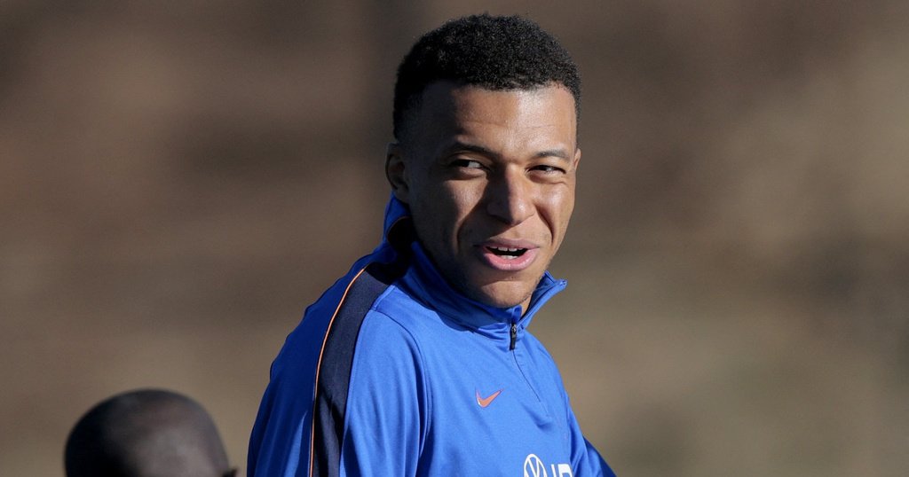 Un journaliste français accuse Mbappé de dissimuler la vérité sur sa blessure au genou : révélations exclusives !