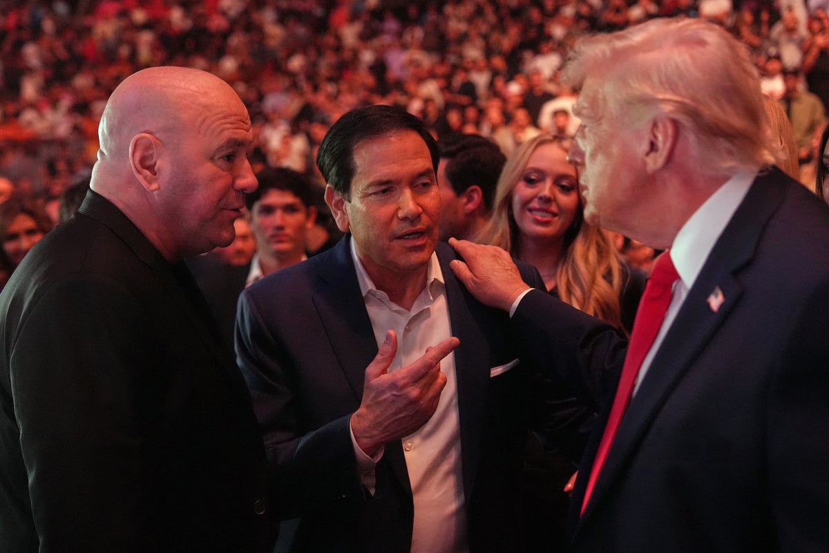 Une légende de l'UFC dénonce la réponse de Dana White à la fusillade du dîner des correspondants !