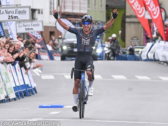 Edgar Cadena triomphe en solo à Vegadeo, Nairo Quintana reste le maître de la Vuelta à Asturias !
