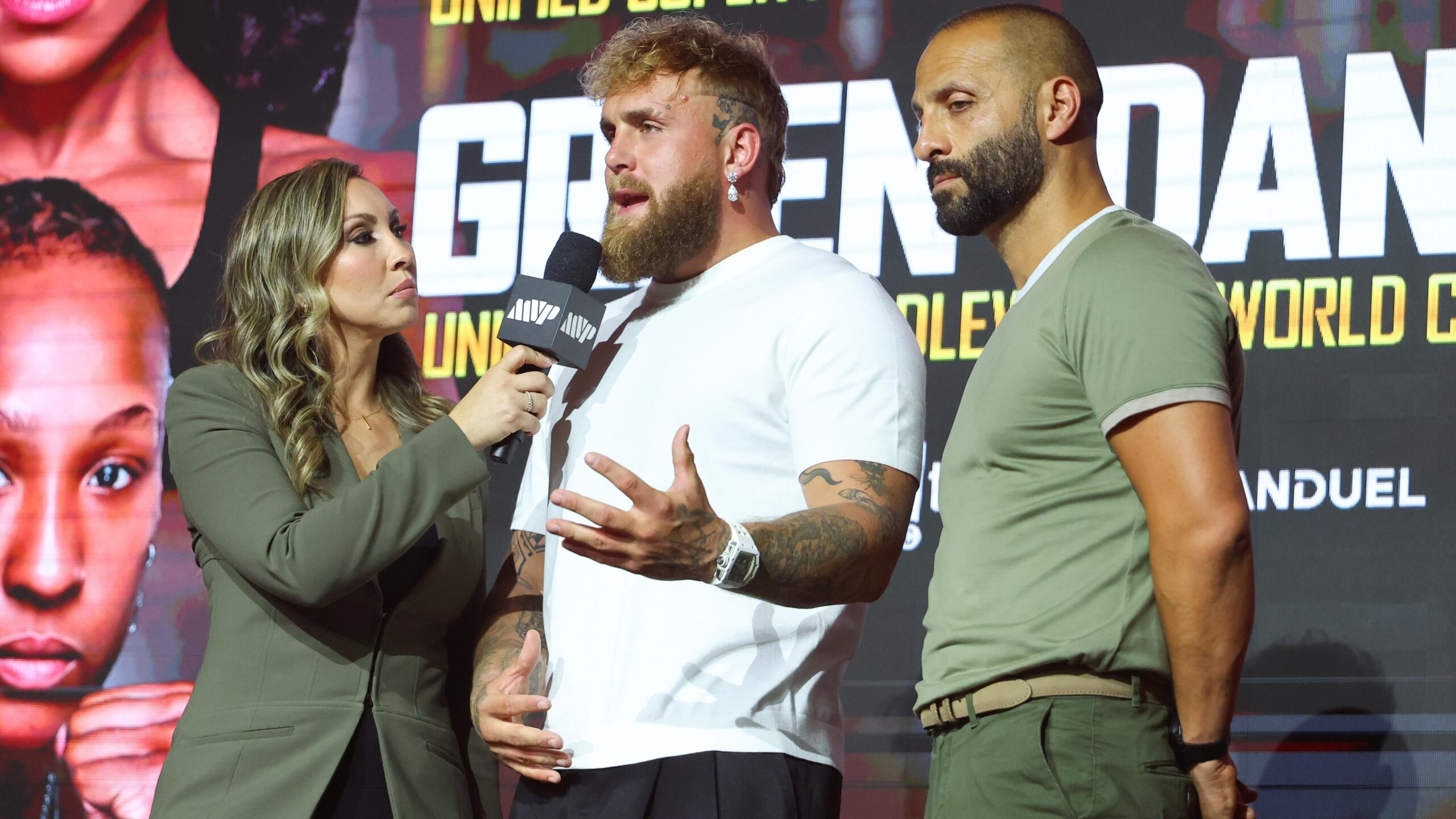 Jake Paul se moque d'Ilia Topuria de l'UFC : prêt à défier Conor McGregor, Sean Strickland et Khabib !