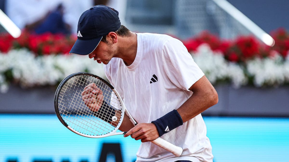 Rafa Jódar écrase Álex de Miñaur et file vers la troisième ronde du Mutua Madrid Open !