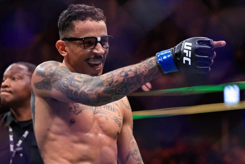 Carlos Prates révèle pourquoi il mérite le combat contre Makhachev plutôt qu'Ian Machado !