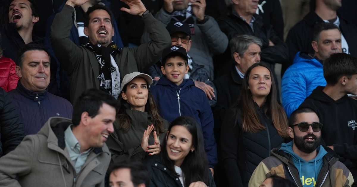 Amorim en Attente : Sa Femme et Son Fils Reviennent sur le Terrain !