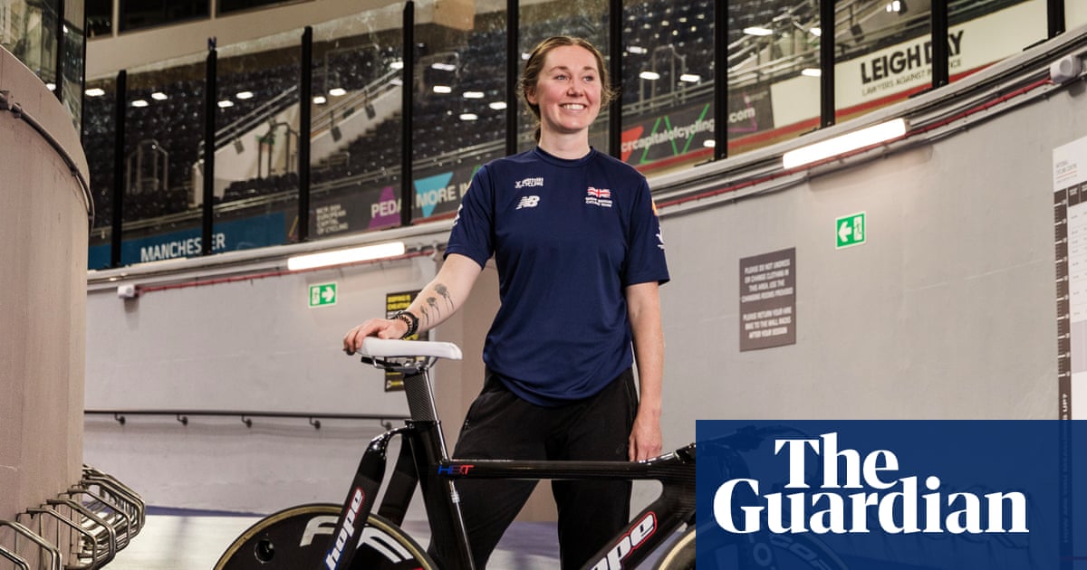 Katie Archibald, championne olympique et mondiale, raccroche son vélo pour se reconvertir en infirmière !