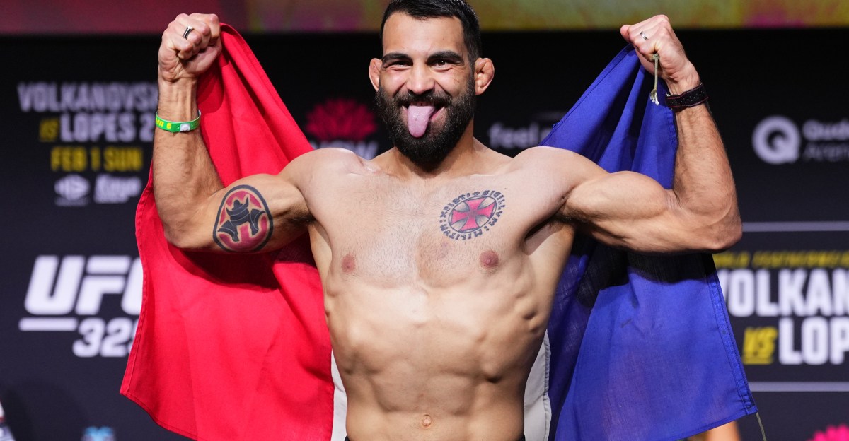Paddy Pimblett et Benoit Saint Denis s'affrontent dans un combat explosif à l'UFC 329 !