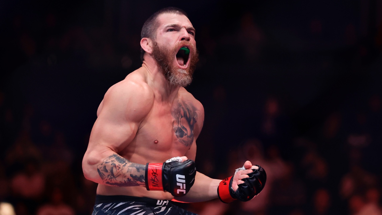 Pesées UFC 328 : Miller atteint un nouveau sommet, Stephens en échec !