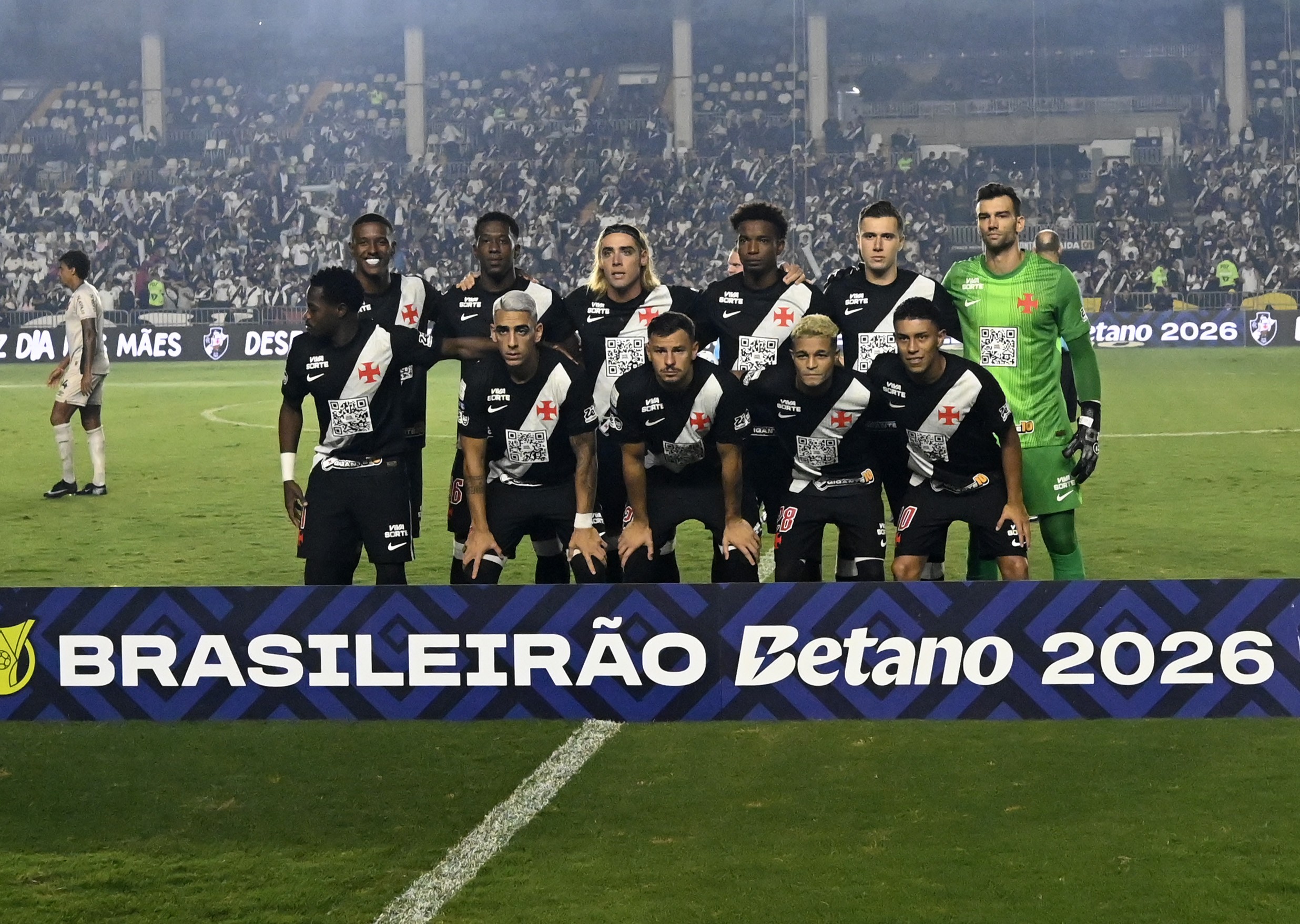 Thiago Mendes, l’étoile éclatante du Vasco face à l'Athletico : évaluez ses performances !